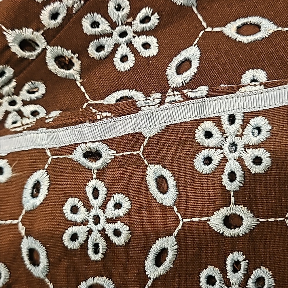 Vintage Harold's Eyelet Skirt - Picture 6 of 6